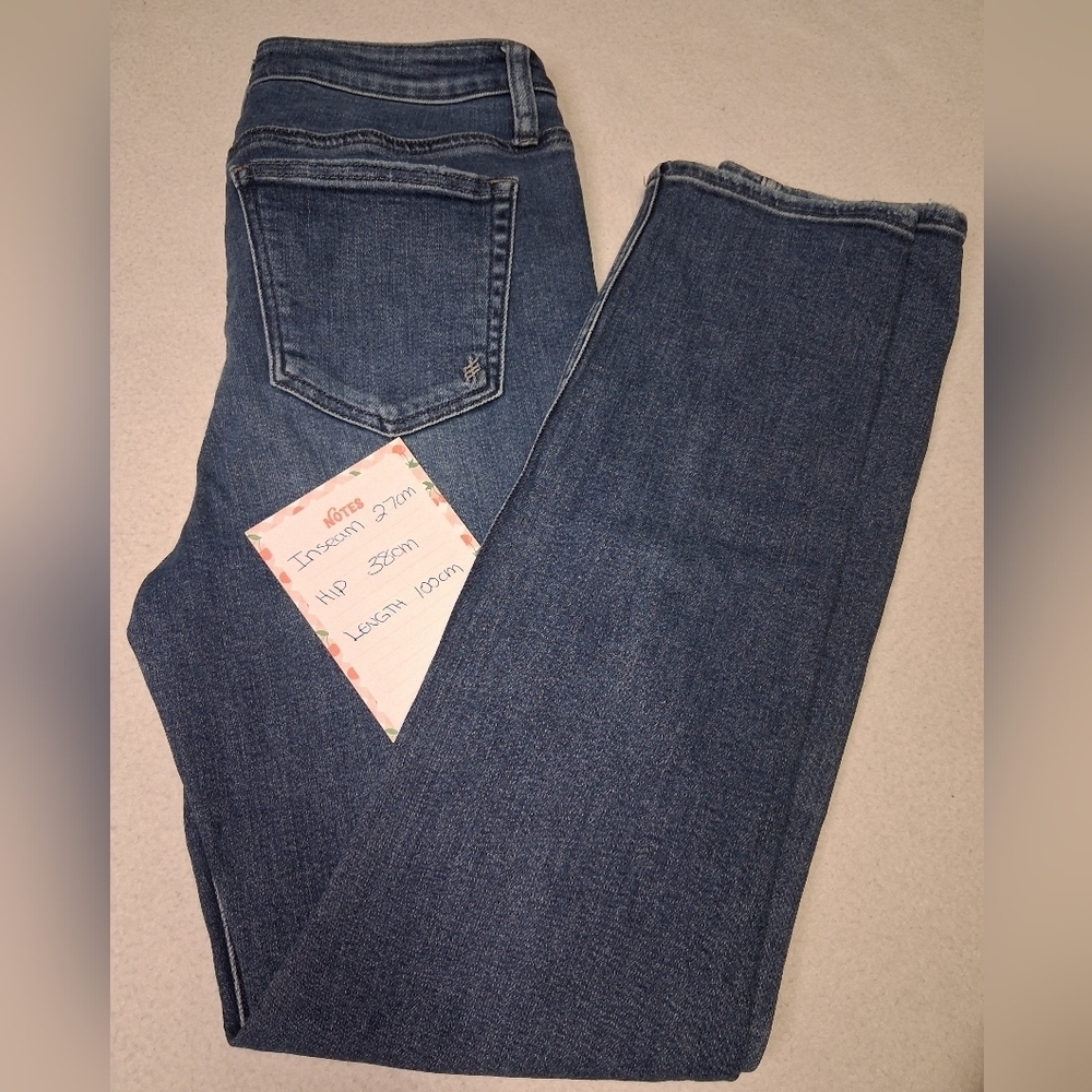 Silver Jeans Women's Straight Leg in Deep Blue